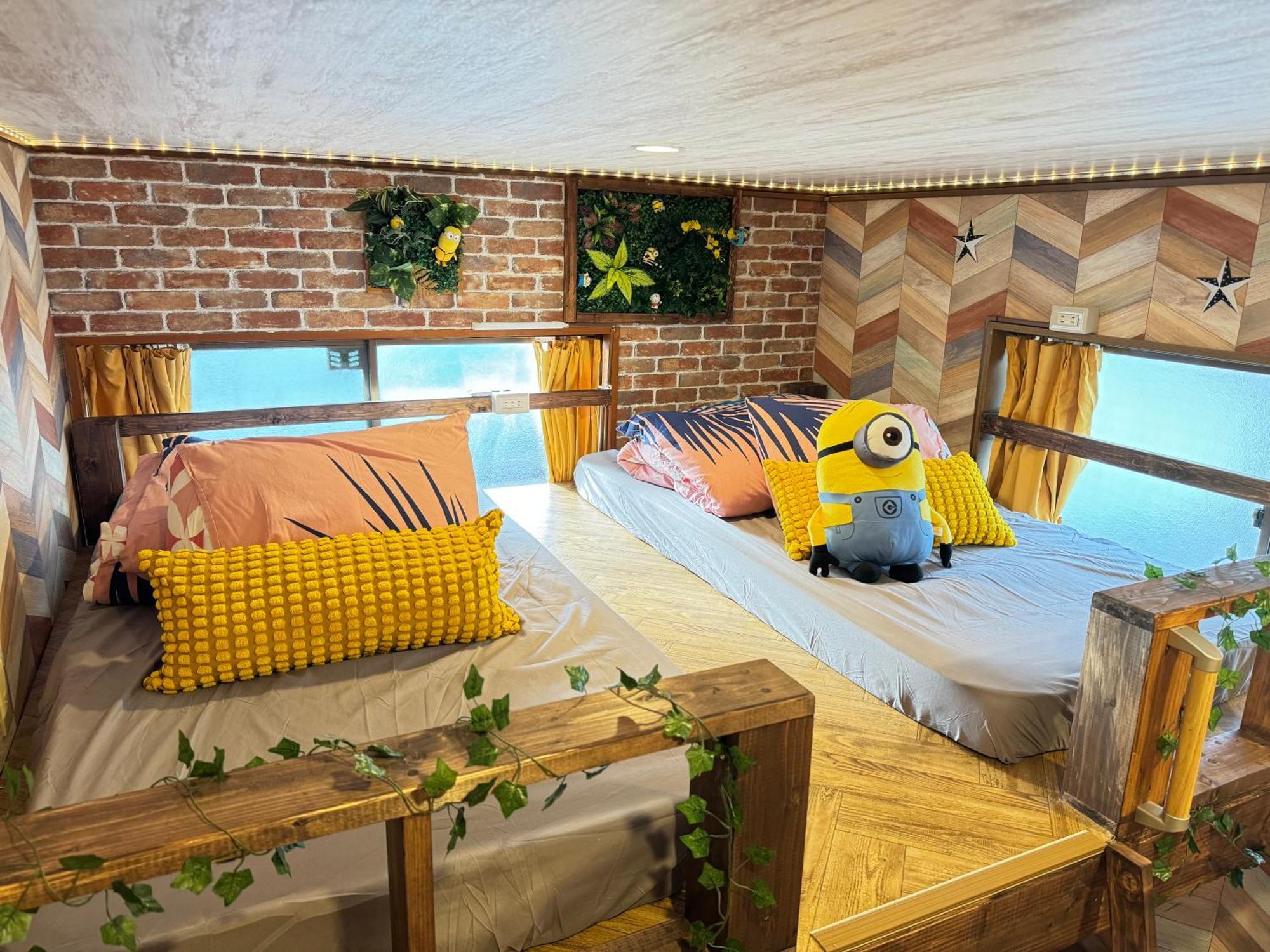 New Open Hotel Jungle Fun Fun J5 Coin Parking 500Yen For 24Hours Usj10 Minutes أوساكا المظهر الخارجي الصورة